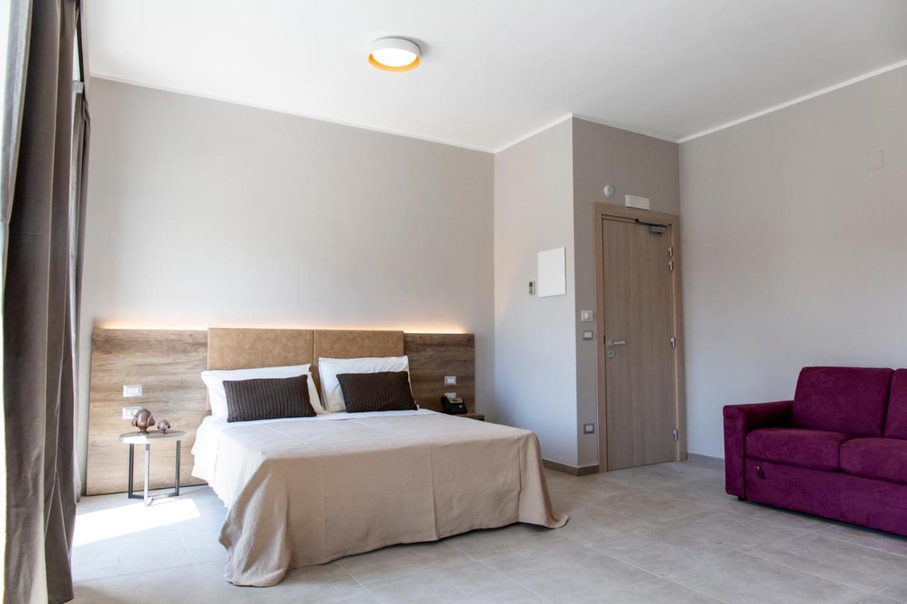 San Vincenzo 4*